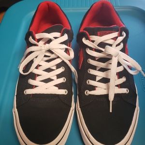 Unisex converse shoes